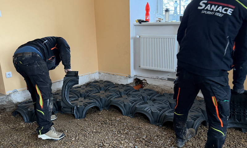 Finální příprava systému Iglú k zalití betonem